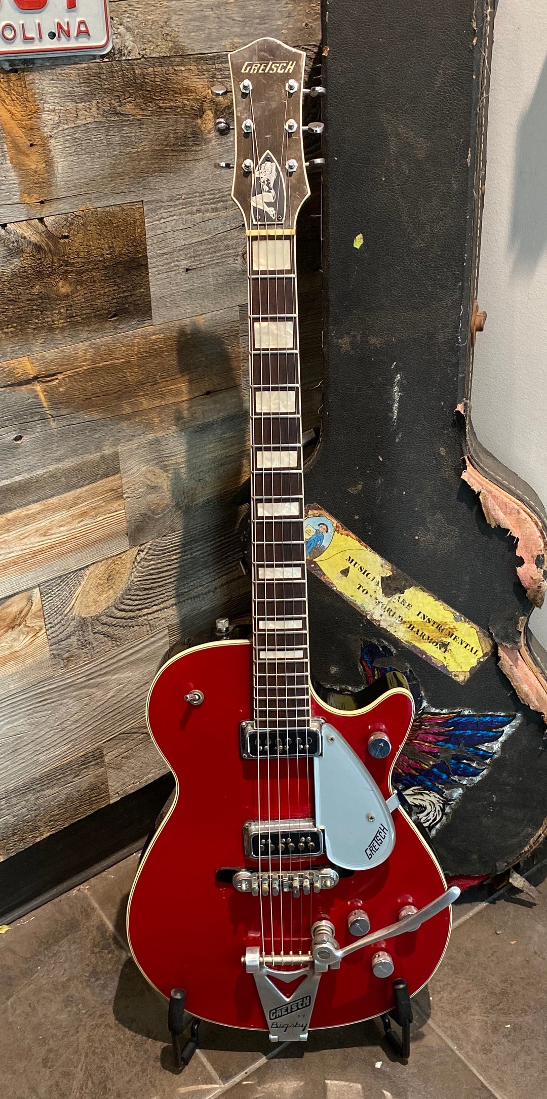 Guitars – Tagged Guitars – Tagged