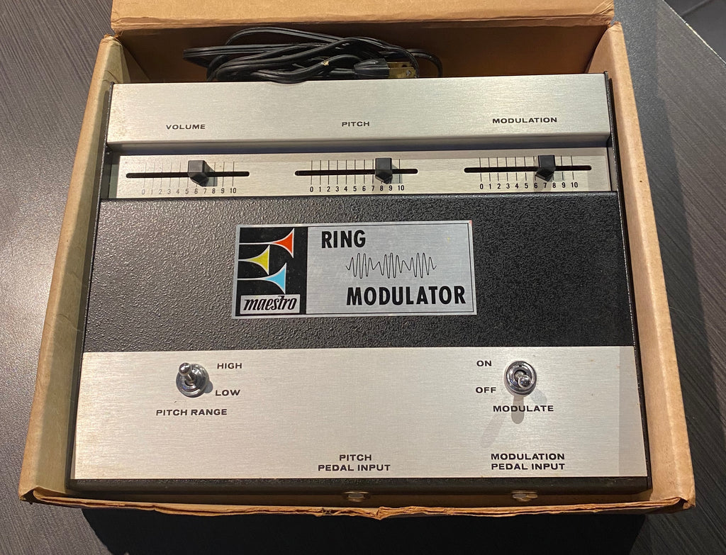 ringmodulator pedal RM-1A Ring Modulator with MP-1 Control Pedal – 30th Street Guitars